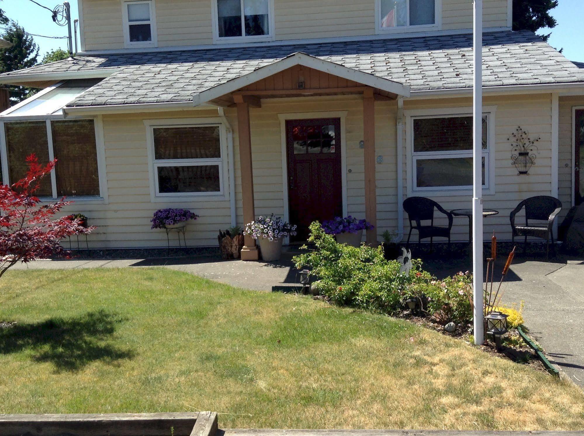 Money Pennies Bed And Breakfast Campbell River
